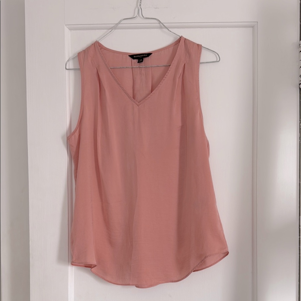 Banana Republic coral tank top